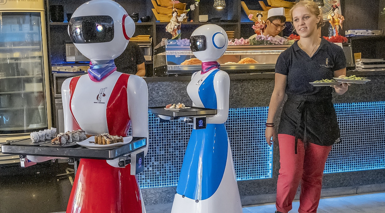 Robot Waiters: What Restaurants Need to Know - Service Robots